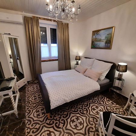 Piac Vendeghaz Hotell Kaptalantoti Eksteriør bilde